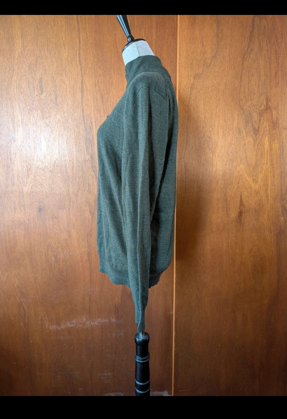 Olive green men's pullover sweater