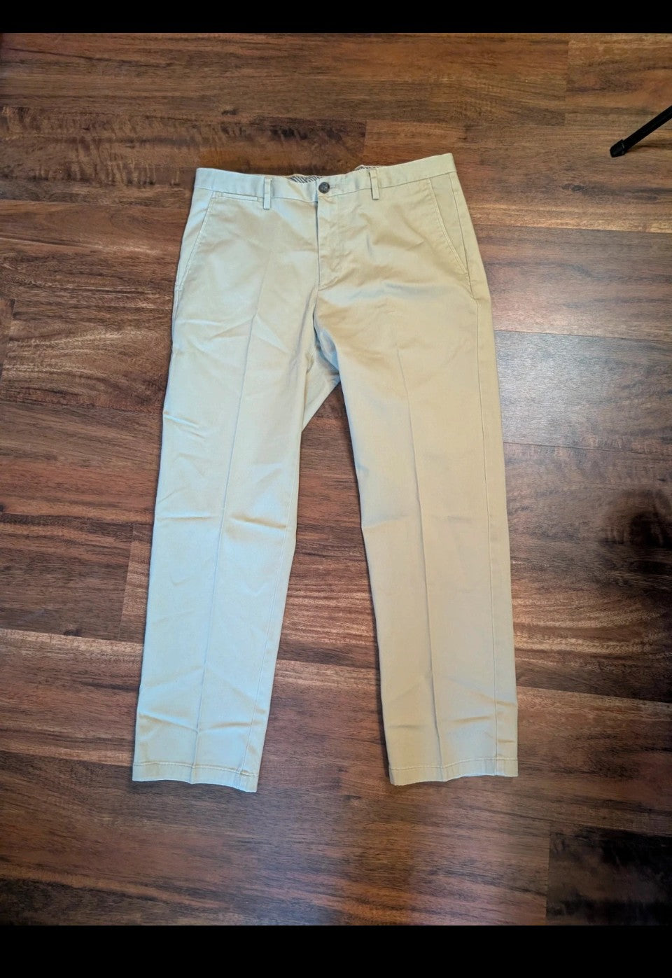 Tailored fit chino style men's dress pants