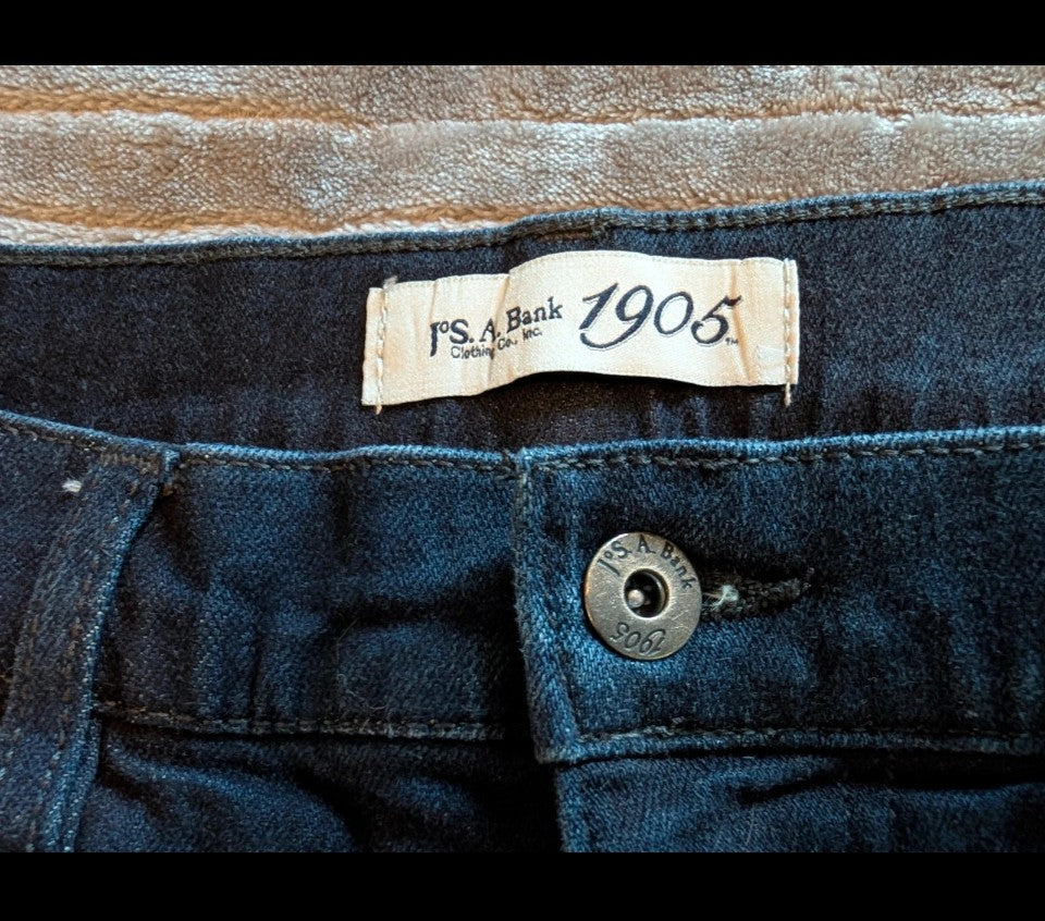 Slim fit comfortable men's jeans