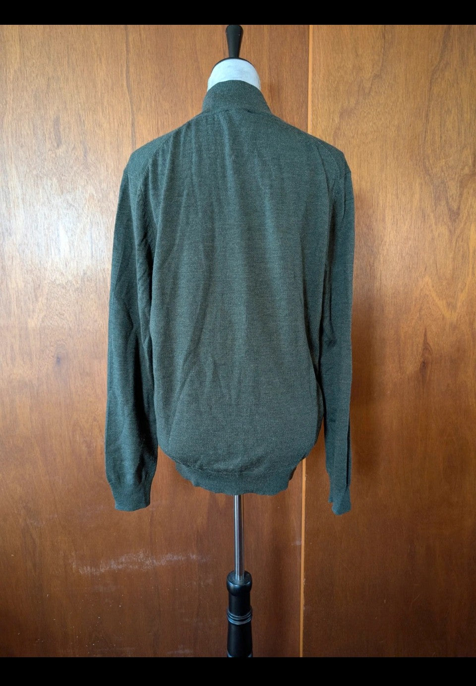 Olive green men's pullover sweater