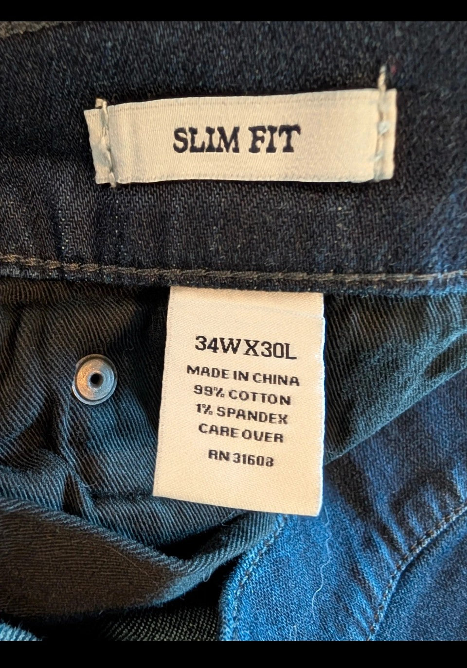 Slim fit comfortable men's jeans